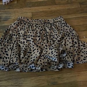 Boutique leopard print skirt